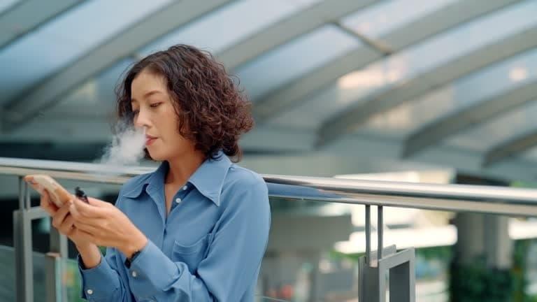 Elektronske Cigarete poradnik zakupowy gdzie kupić i jak bezpiecznie stosować baza nikotynowa 20 mg