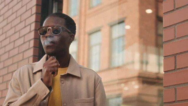 E-papierosy i najlepsze oferty e dym dabrowa, porównanie modeli, promocje i poradnik dla początkujących