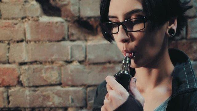 IBVape Vape Shop poleca palenie kawy w domu krok po kroku praktyczny poradnik dla początkujących