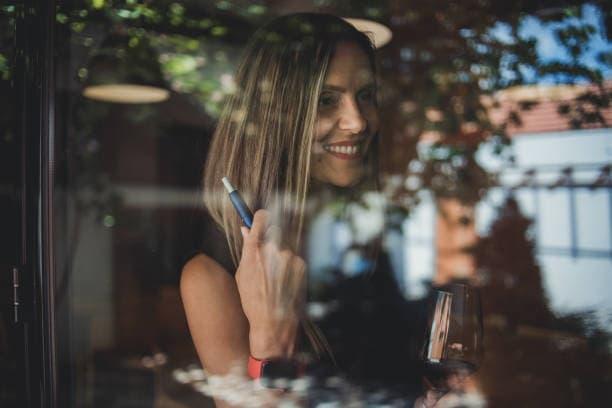 Mit czy fakt e-papierosy i e papieros a płuca w świetle najnowszych badań i zaleceń